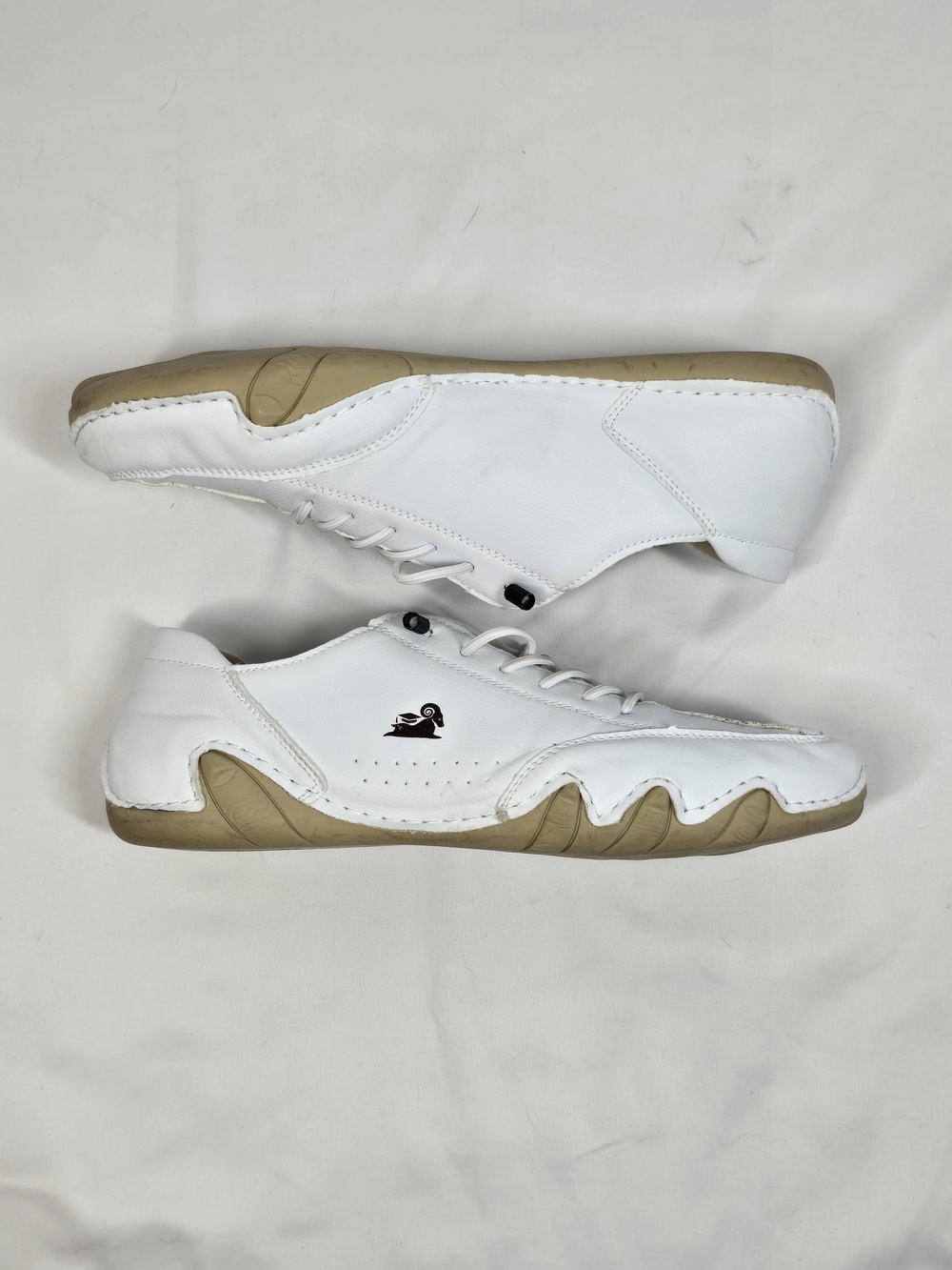 AUS White Leather Gum Sole Casual Sneakers